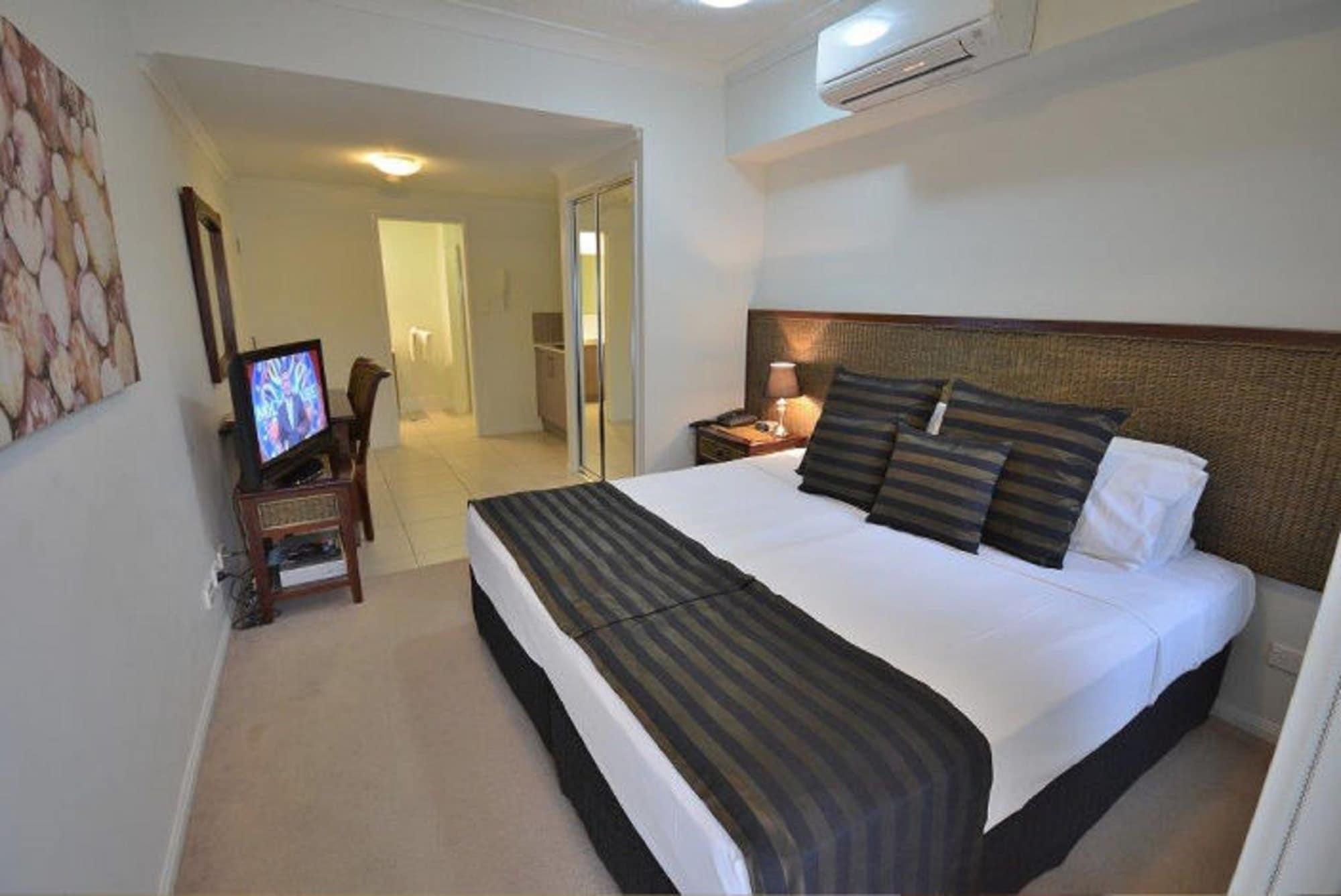 Elysium Apartments Palm Cove Exteriör bild