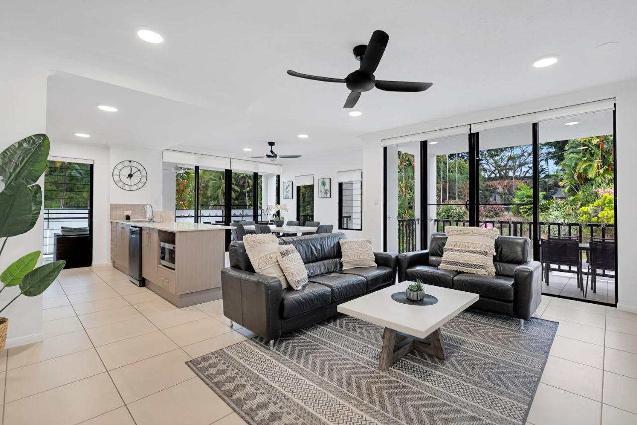 Elysium Apartments Palm Cove Exteriör bild