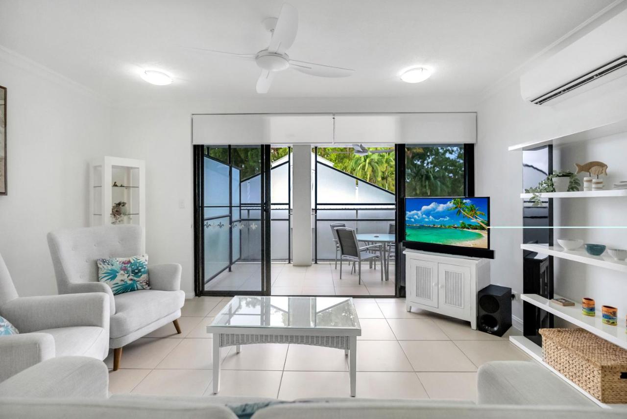 Elysium Apartments Palm Cove Exteriör bild