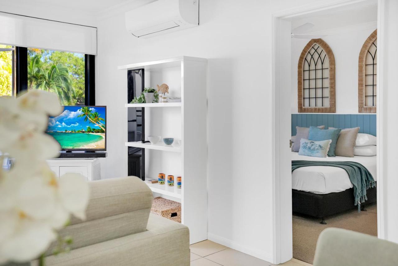 Elysium Apartments Palm Cove Exteriör bild