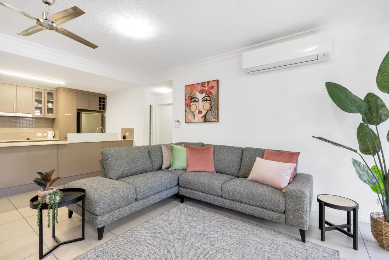 Elysium Apartments Palm Cove Exteriör bild